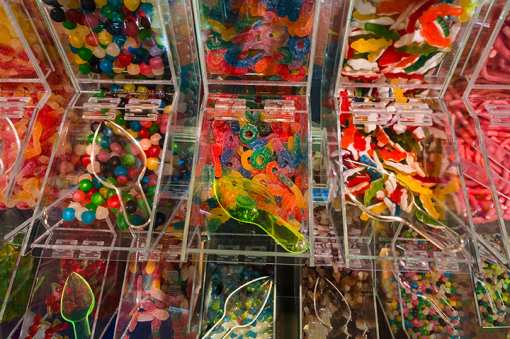 7 Best Candy Shops in Vermont!