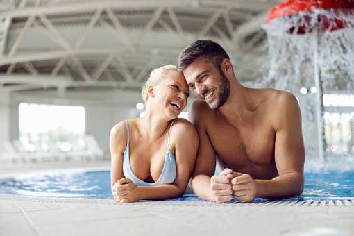 10 Best Resorts for Couples in Vermont!